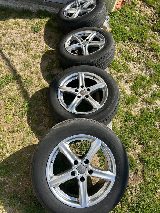 4 pneus a Venda Audi