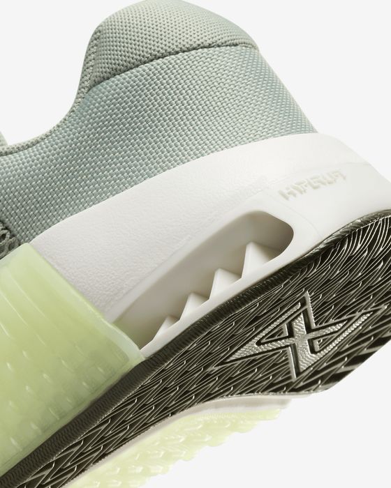 Оригінальні кросівки NIKE METCON 9 PRM (FN4931-700) | Нові!