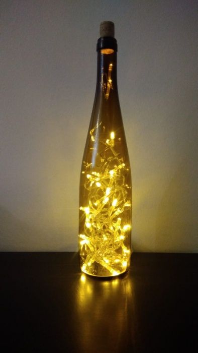 Candeeiro Garrafa - Luzes branco ou rosa