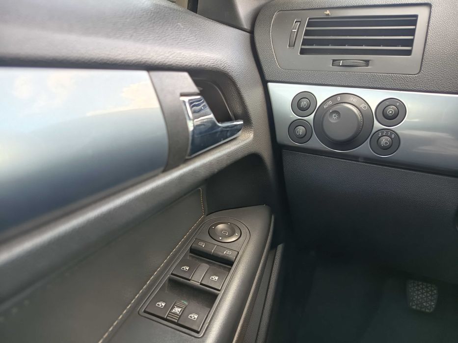 Opel Astra 2008 | 183 mil km