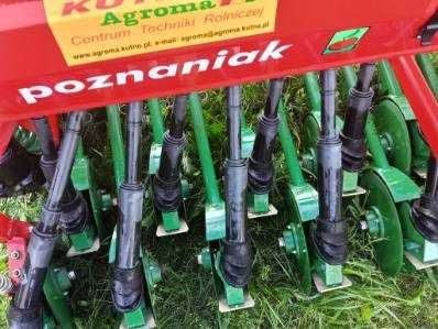 Sprzedam siewnik zbożowy POZNANIAK