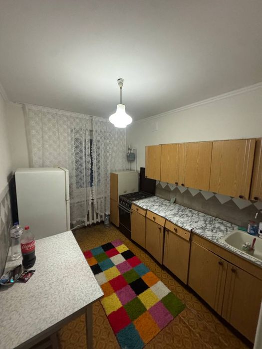 Здається простора 3-кімнатна квартира.