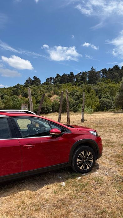 Peugeot 2008 — fotografia 7