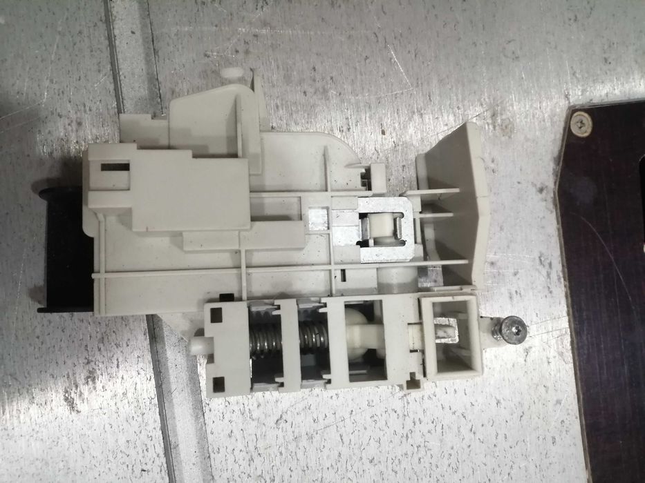 Electroválvulas e bloca portas máquina lavar roupa (tudo)