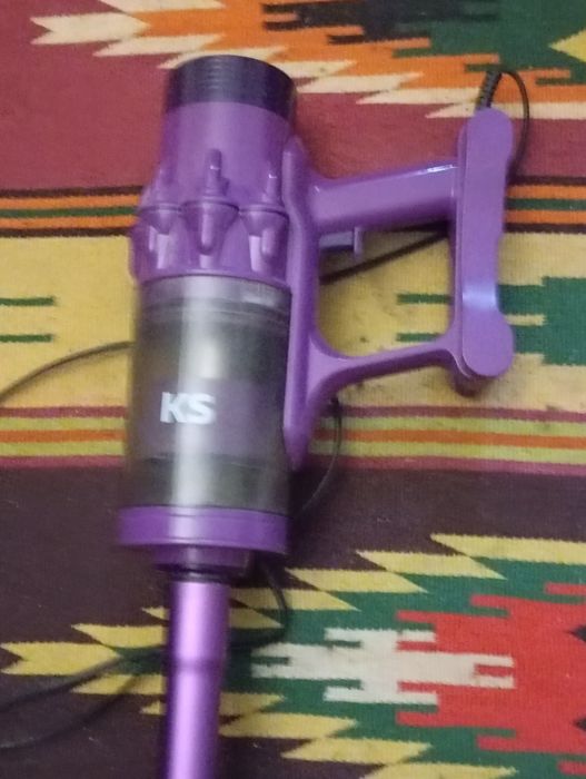 продам пилисос KS C101