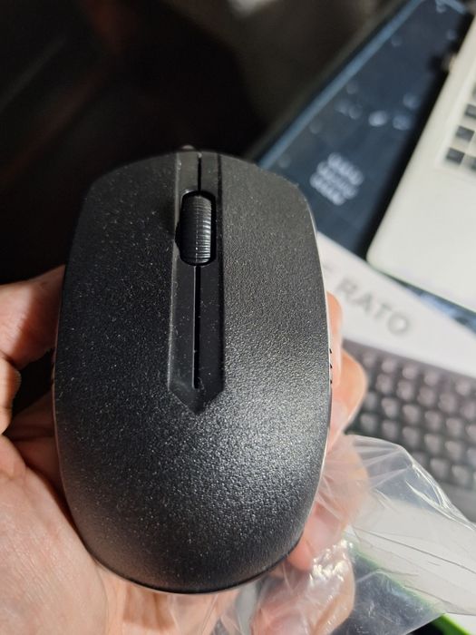 Wireless Keyboard and Mouse Kit - As New496285690239406081