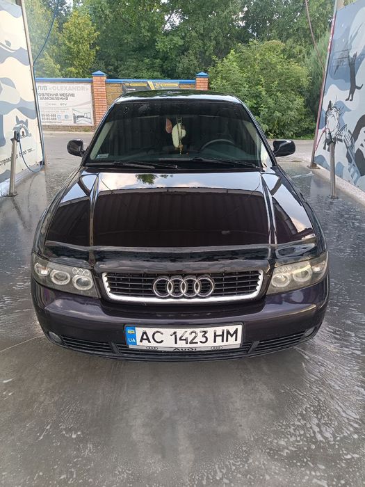 Ауді А4Б5 автомат