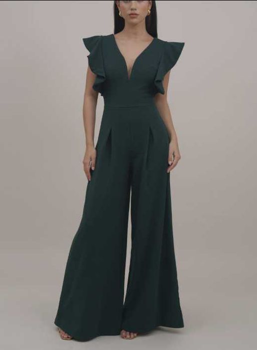 Nowy elegancki kombinezon Wal G ‘PIP Ruffle Jumpsuit’ r. M