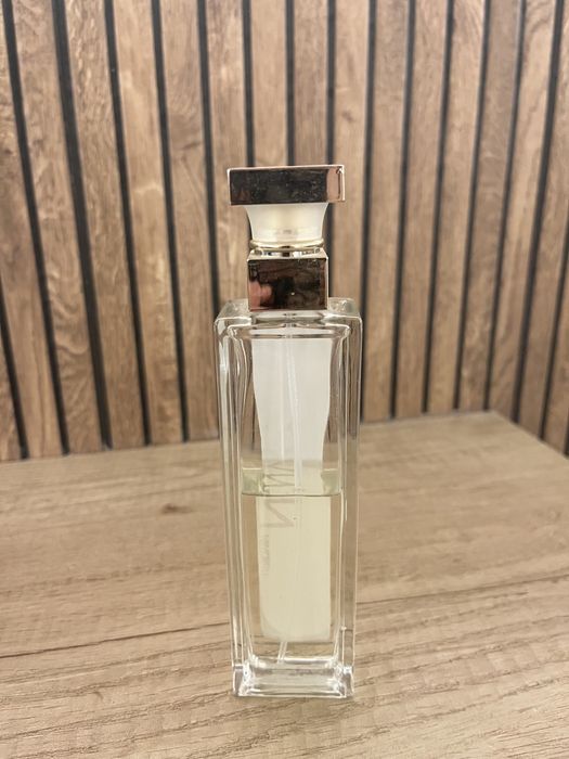 Elizabeth Arden 5th avenue NYC Uptown
