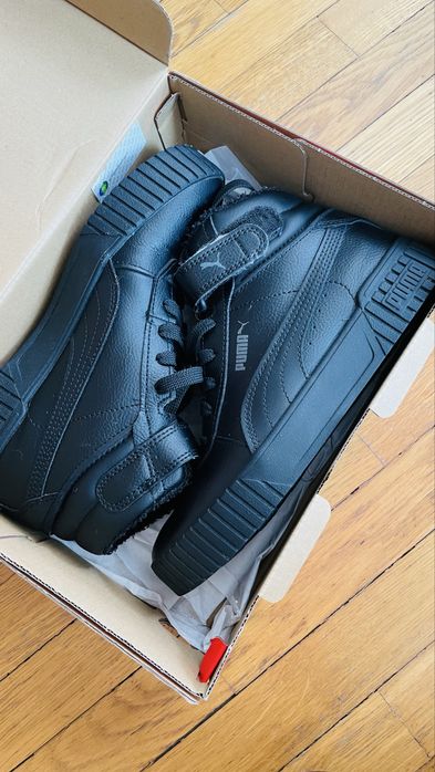 Продам две рары кросовок Puma