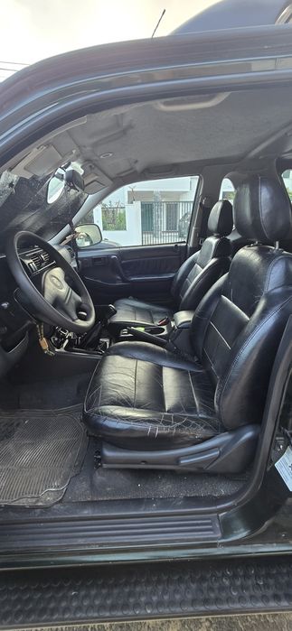Opel Frontera 2.2 DTi Sport versão RS