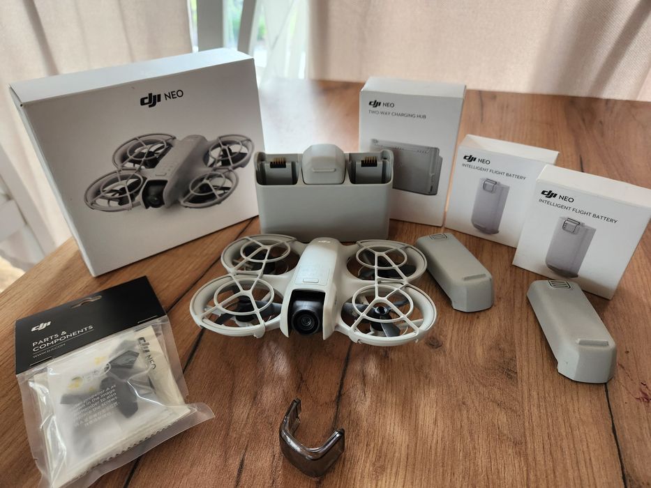DRON Dij Neo FMC
