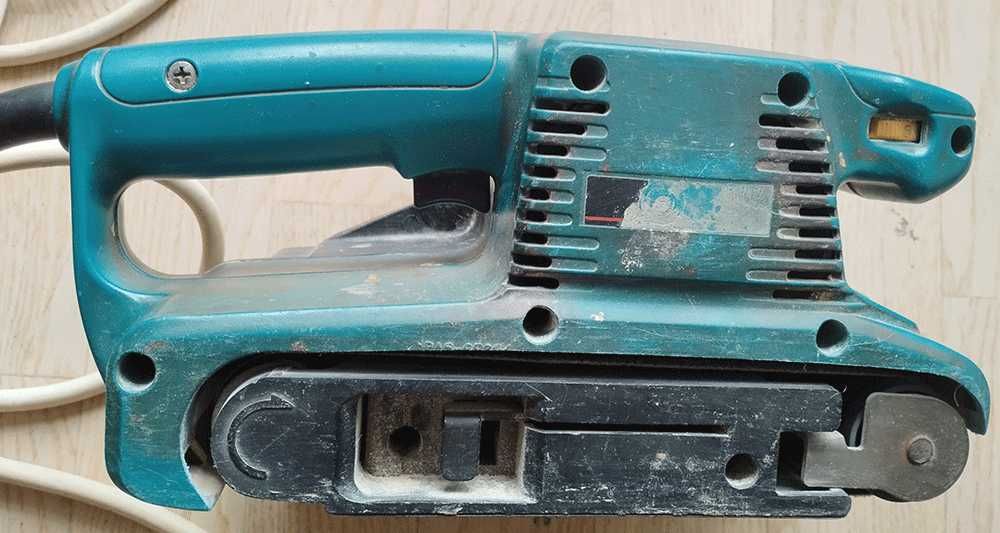 Ленточная шлифмашина MAKITA 9911