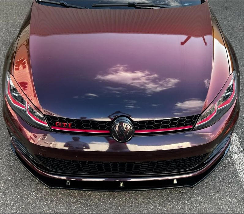 Lip VW Golf MK7 e MK7.5 em preto brilhante (novo)