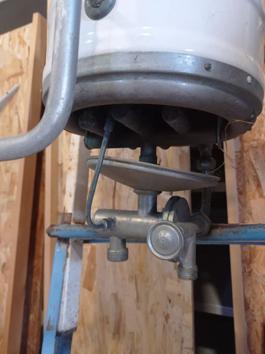 Dois esquentadores REX