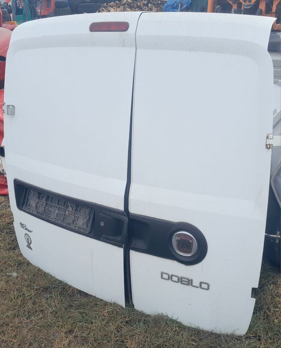 Fiat Doblo skrzydelka tylne komplet prawe lewe drzwiczki opel combo