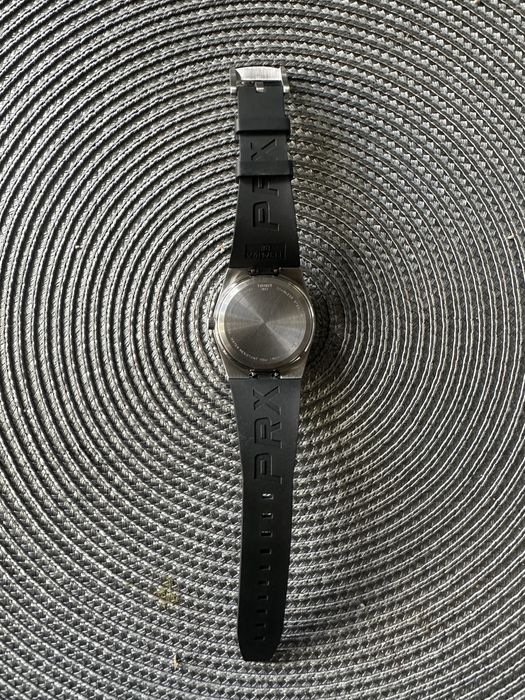 Tissot PRX 40mm quartz original.