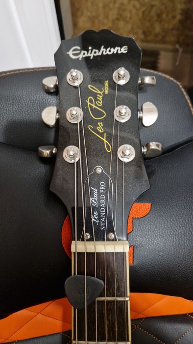 Гітара з кейсом Epiphone Les Paul Standart Pro Plus