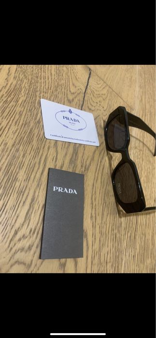 Oculos da Prada , sem uso