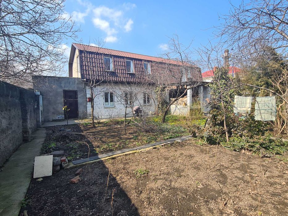 Продам домик с участком Черемушки