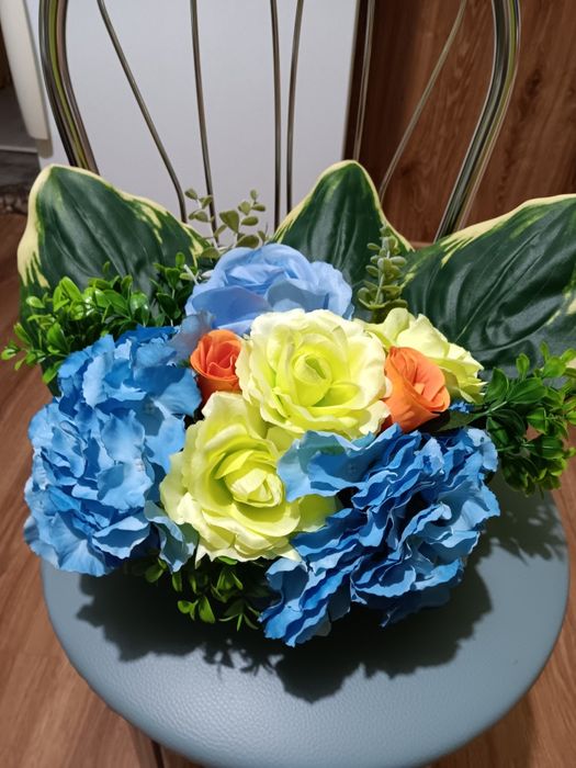 Piekna kompozycja nagrobna