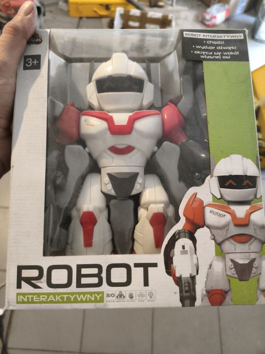 Robot interaktywny