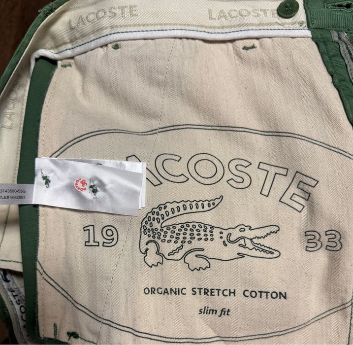 Брюки чиносы Lacoste .