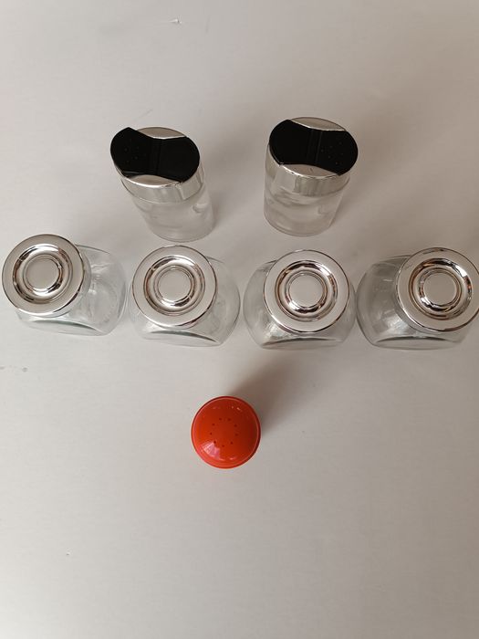 Pojemniki słoiki szklane na przyprawy