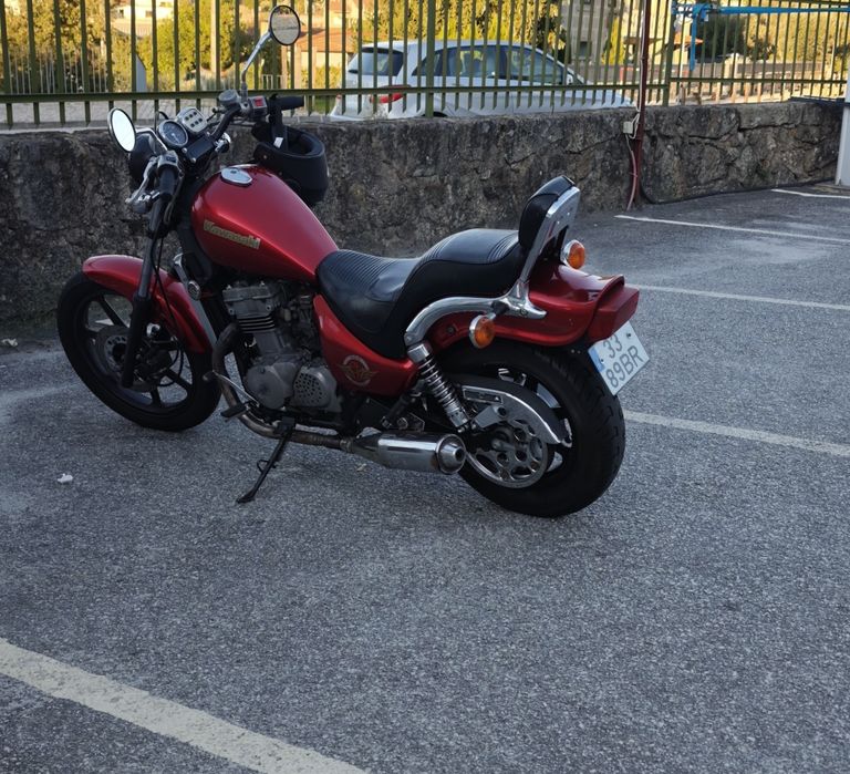 Moto Kawasaki vulcan 500