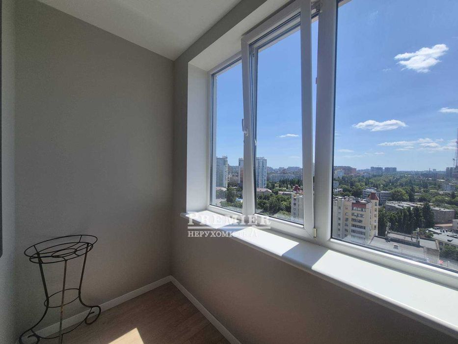 Великий Фонтан! Продам 1-к. 50м² з новим ремонтом. Програми