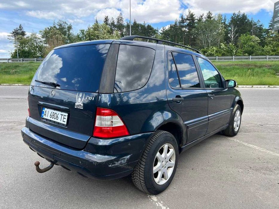 Mercedes-Benz M-Class 2002