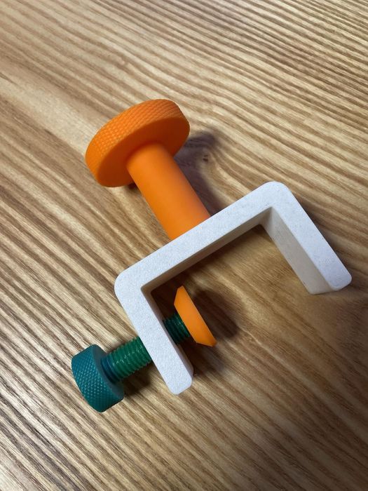 Гачок з зажимом, без свердління та клею