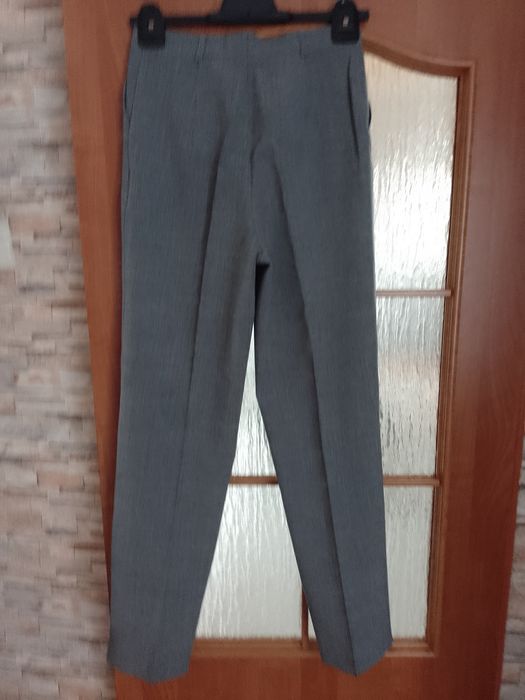 Garniturowe spodnie damskie roz.36