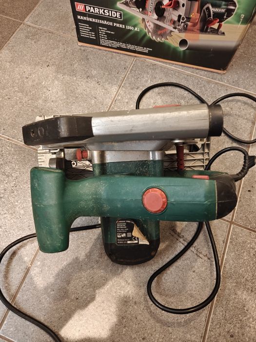 Uszkodzona pilarka tarczowa PARKSIDE PHKS 1350 A1