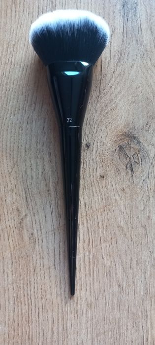 NOWY#22 KVD BEAUTY VEGAN Sephora oryginalny duży pędzel puder bronzer