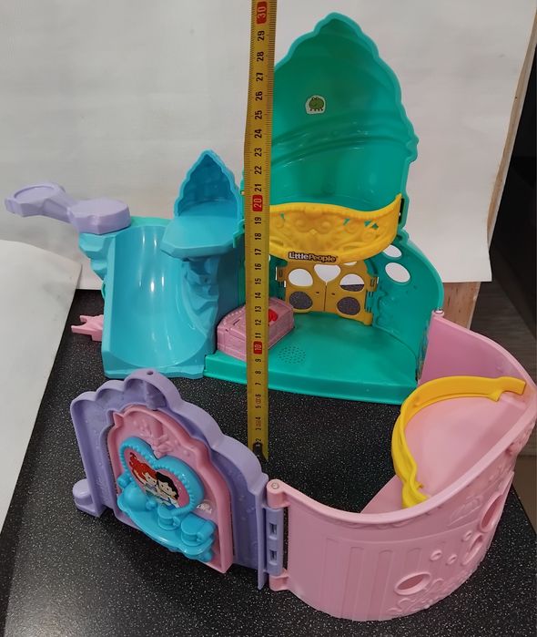 Музык. карета Ариэль Fisher-Price; Замок Русалочки LittlePeople; Petal