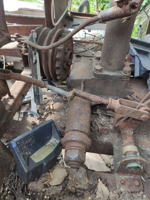 Рульова колонка.