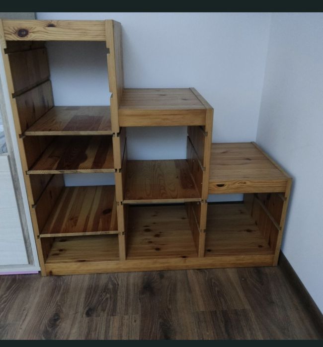 drewniana polka na książki,zabawki