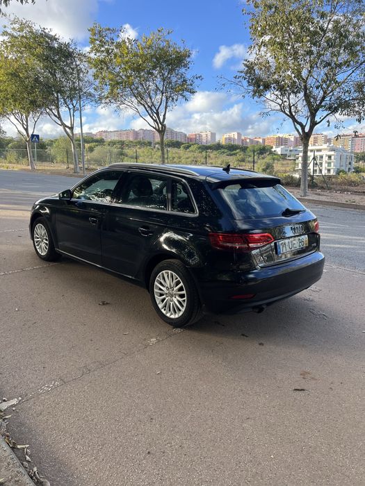 Vendo audi A3 Sportback 1.0 TFSI — photo 3