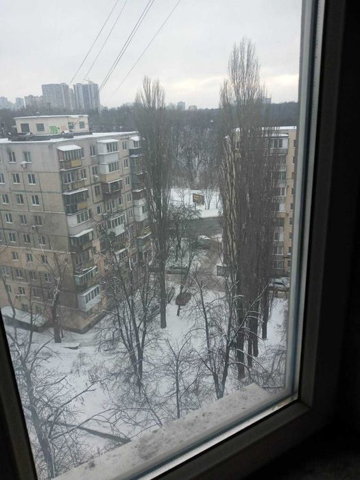 Продам 2-кімн. Щу́сєва вул. 42а, 47 м.кв.МетроСирець 2 хвилини пішки.