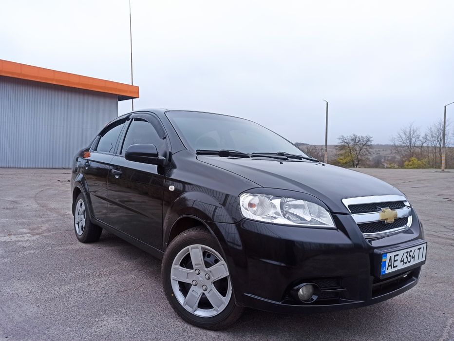 Chevrolet Aveo 2007 • 1.5 Газ/Бензин