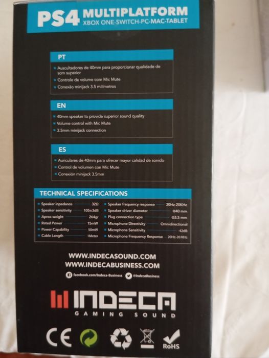 Auscultadores gaming com microfone