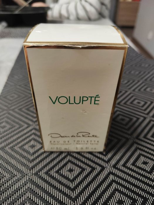 Oscar de La renta Volupte
