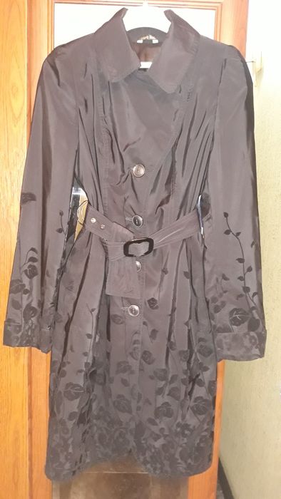 Плащ женский весенний