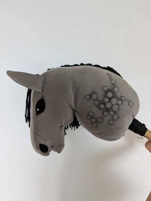 Hobby horse A4 konik na kiju, do skoków, lekki