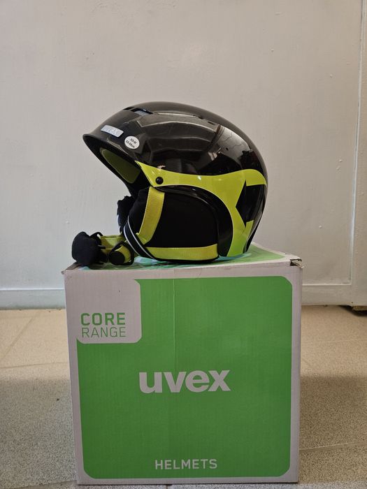 Kask narciarski Uvex dziecięcy