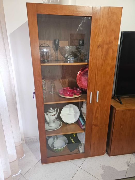 Estante em Faia castanho medio