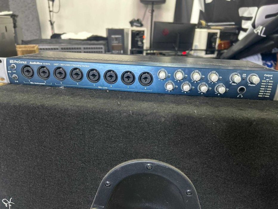 Interface de Áudio USB PreSonus AudioBox 1818VSL (8 Canais) - Usada