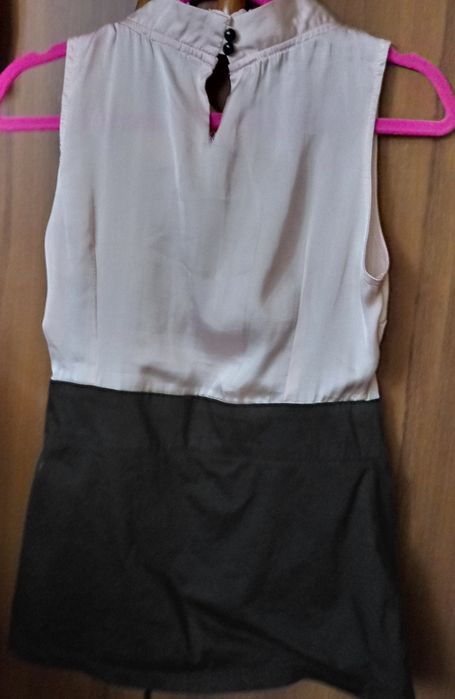 Elegancka bluzka bez rękawów