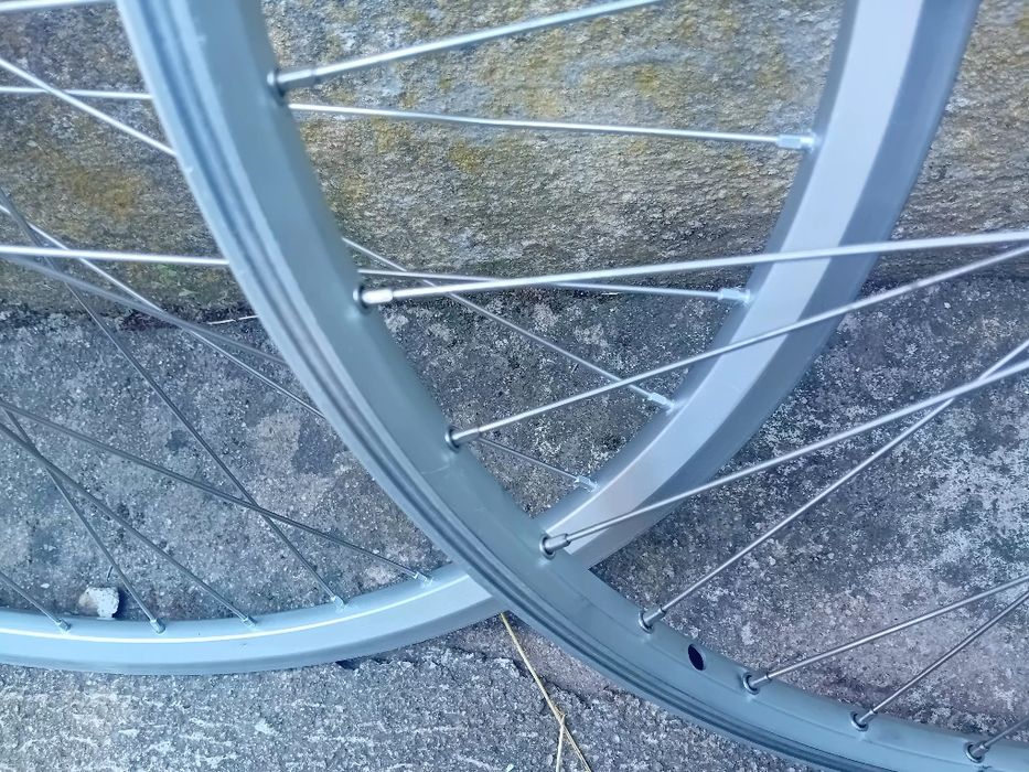 Rodas 26 SHIMANO V-brak  até 12v
